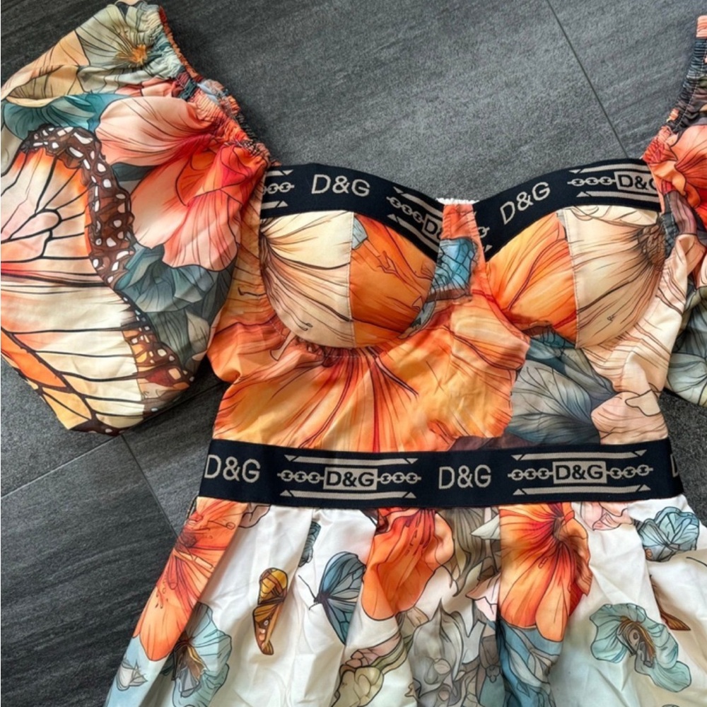 Beautiful Butterfly Print Dress - Picture 6 of 6
